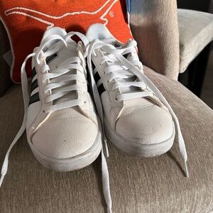 Adidas Neo Cloud-Foam Classic B&W Low Top Shoes - Size 9